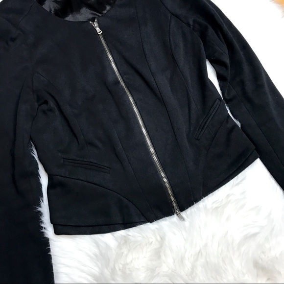 AMBITION Black Structured Zipper Jacket - Picture 3 of 7